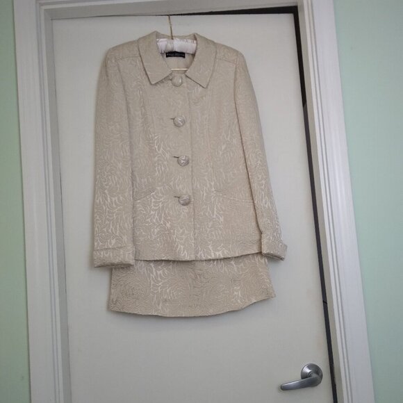 Vintage 70's  Cream Brocade Swing Jacket & Midi Skirt Retro 50's Inspired Sz M - Picture 12 of 12